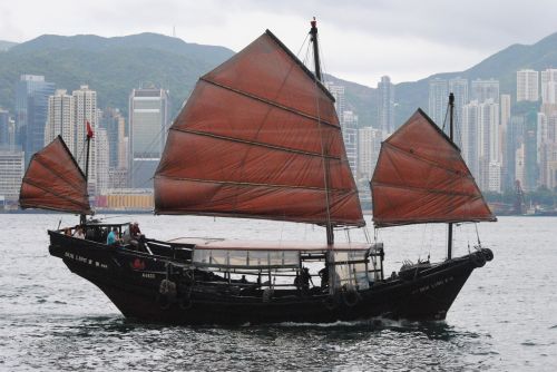 Chinese junk duk ling in Hong Kong Bay - photograph by C.S. Hagen