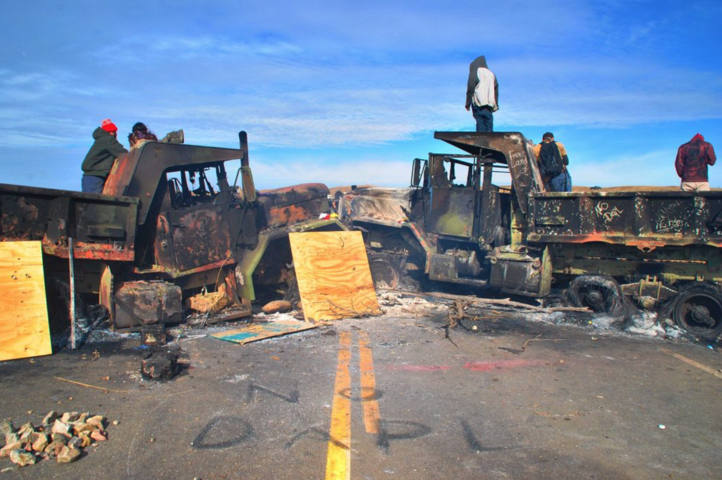 Highway 1806 blockade before police barricade - photo by C.S. Hagen