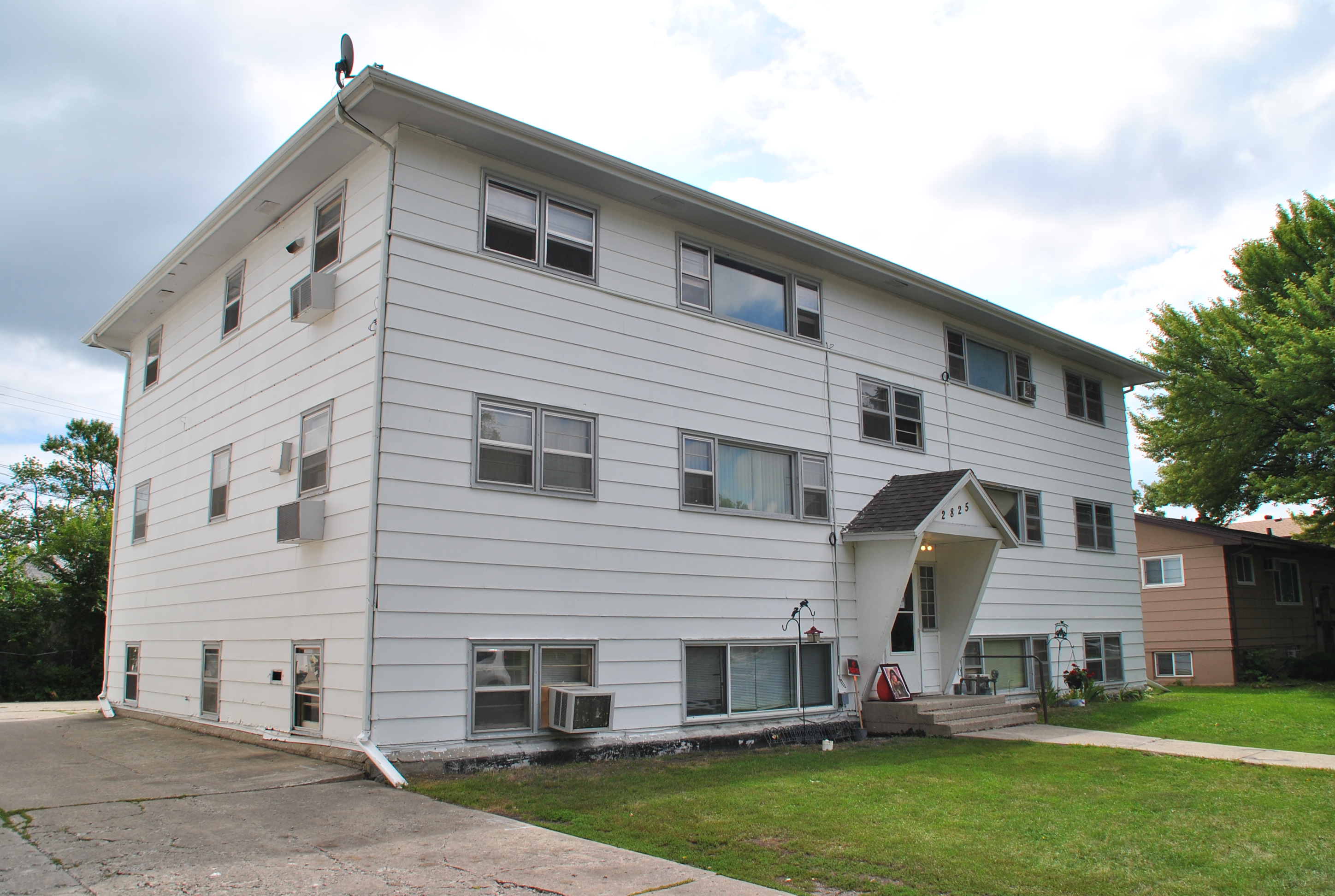 The apartment complex from which Savanna Lafontaine-Greywind went missing from - photo by C.S. Hagen