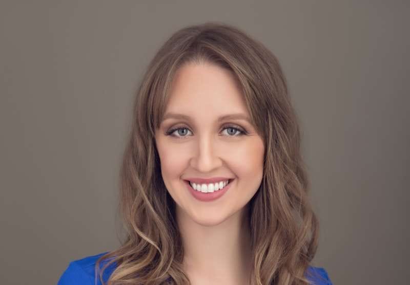alicia-underlee-nelson-2017-headshot_(2)__social