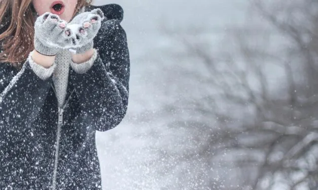 Holiday heart attack: the dark side of Christmas (that may be worse for women)